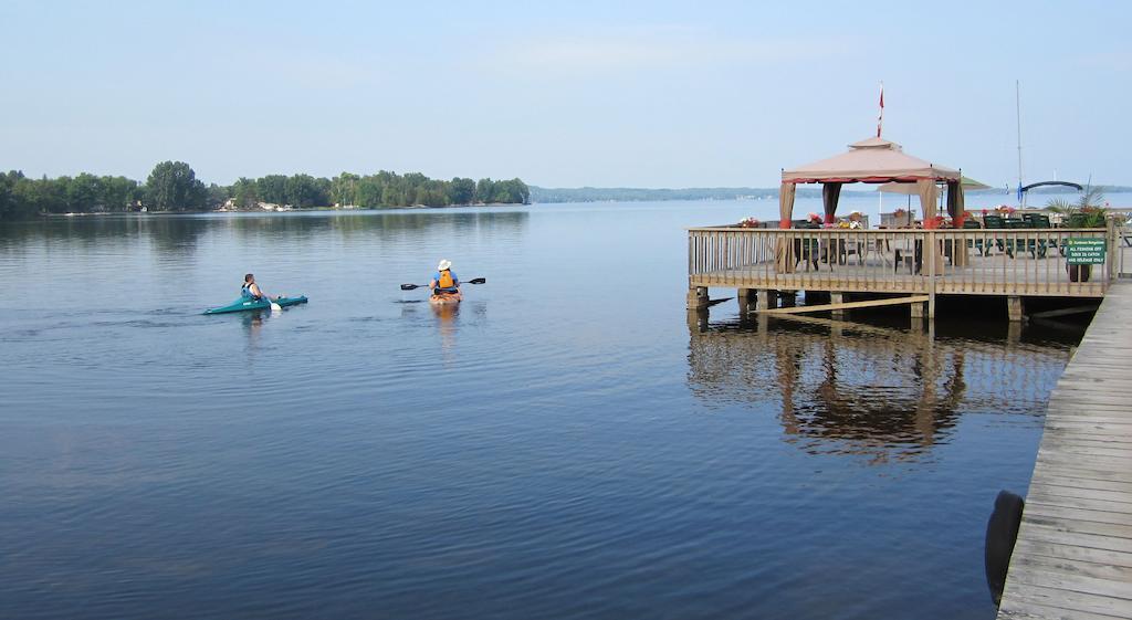 Готель Sunbeam Bungalows Callander Екстер'єр фото